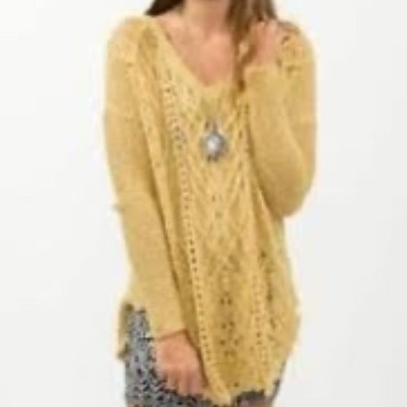Free‎ People Cross My Heart Yellow Sweater M EUC - Picture 1 of 6